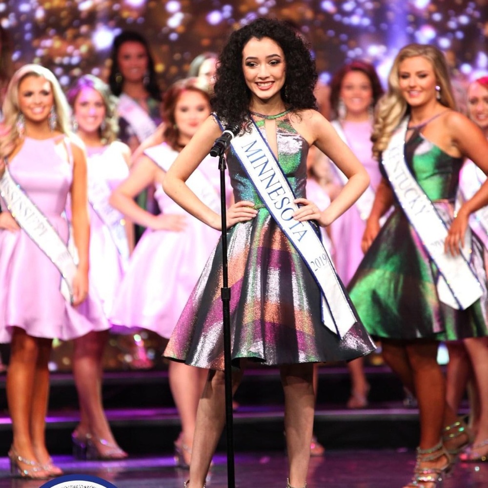 Johnathan Kayne size 00-4 dress